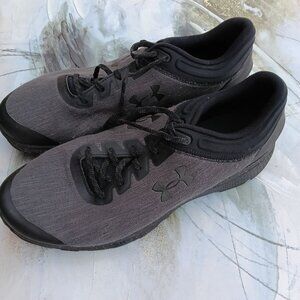 Men's sneakers by Under Armour